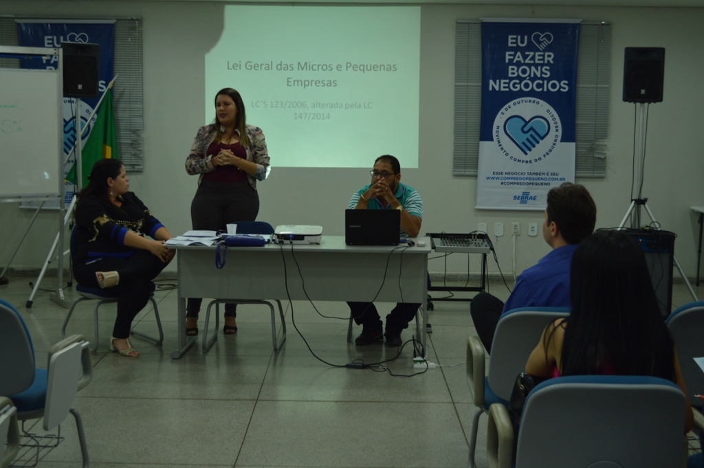 FACISA promove palestra sobre licitações públicas para alunos de Contabilidade e estagiários do Escritório Modelo
