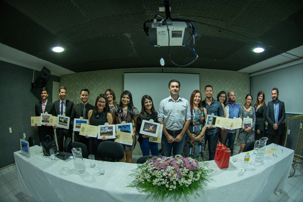 AEDA premia os alunos vencedores do concurso de fotografia “Araripina, uma história de amor”