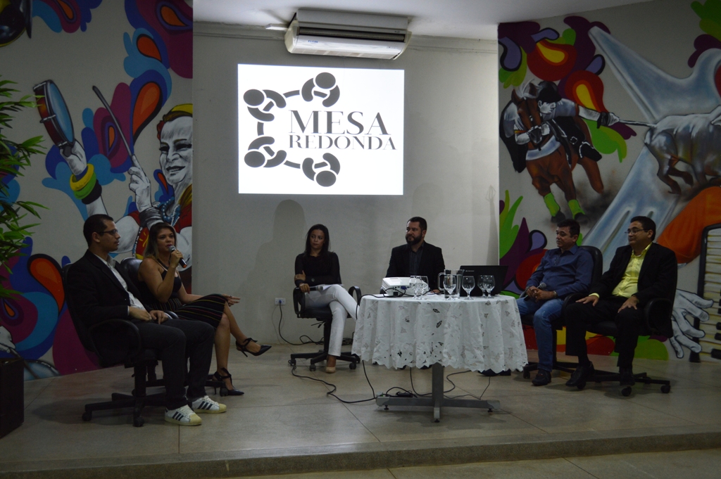 FACISA promove Mesa Redonda em comemoração ao Dia do Contador