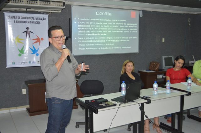 Facisa e TJPE fazem palestra sobre a Semana Nacional da Conciliação
