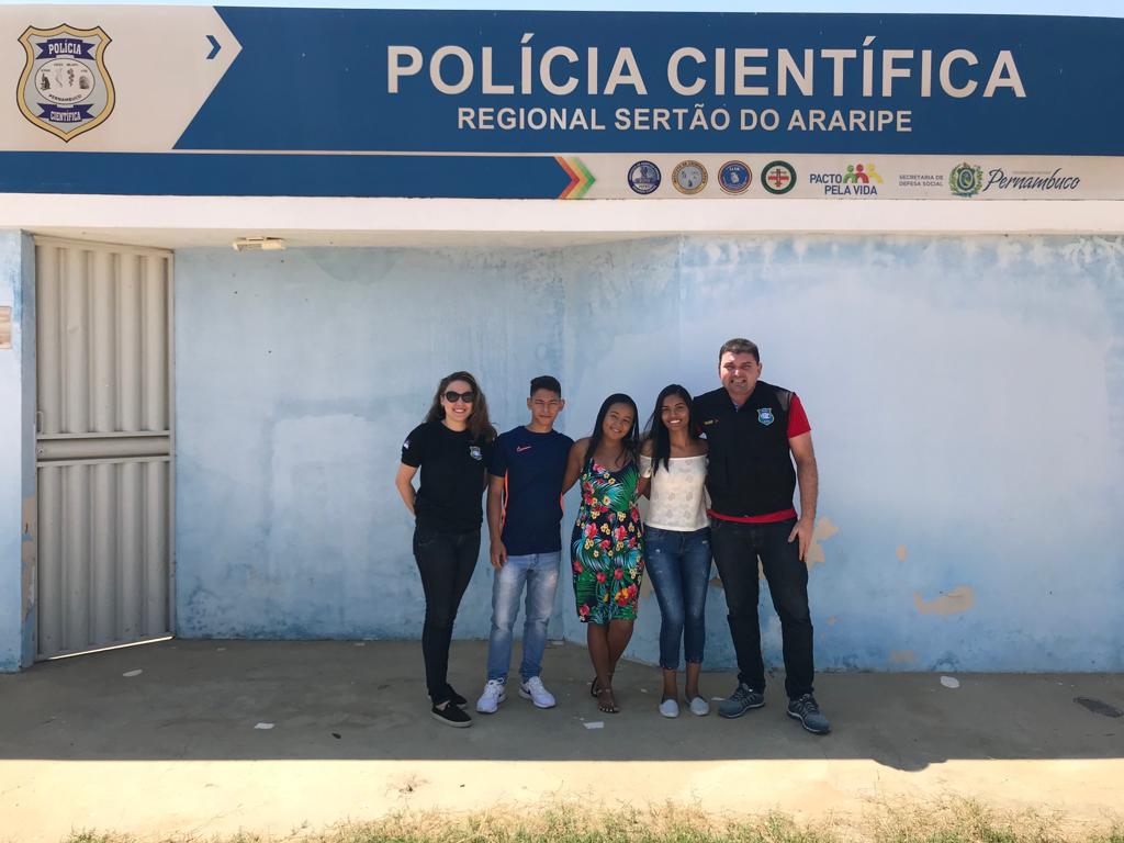 Alunos de Física realizam visita técnica à Sede da Regional de Polícia Científica do Sertão do Araripe