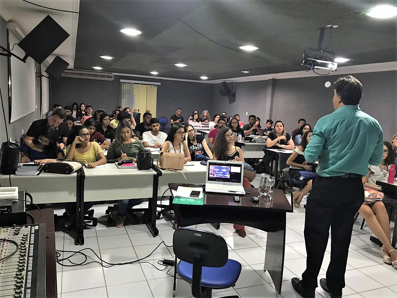 AEDA/FACISA promove capacitação para alunos e estagiários que atuam no Núcleo de Prática Jurídica e no Escritório Modelo de Contabilidade