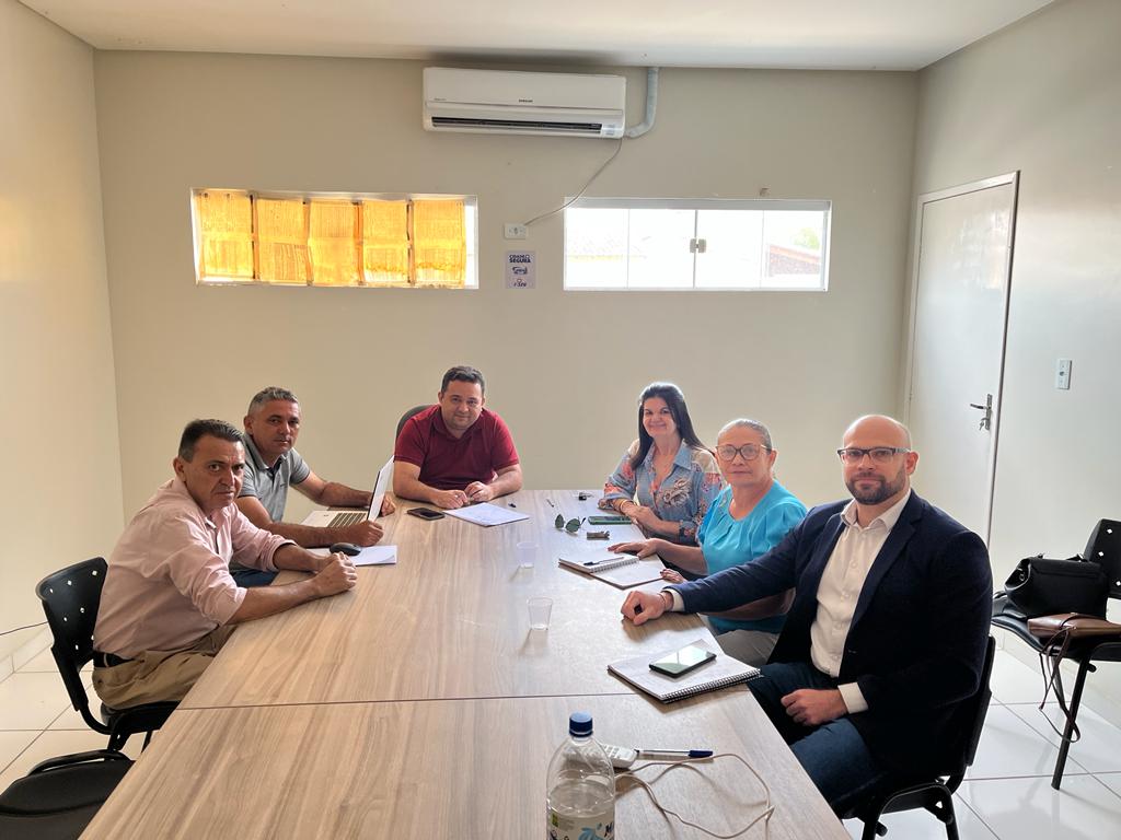 Prefeitura de Caridade do Piauí firma parceria com AEDA/FACIAGRA e irá ofertar bolsas de estudo em Engenharia Agronômica para alunos do município